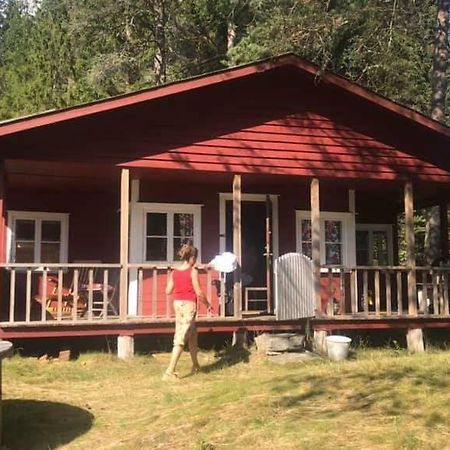 Cozy Cottage In The Woods, Near Dyreparken In Kristiansand, Lake LolandsvannetOvrebo エクステリア 写真